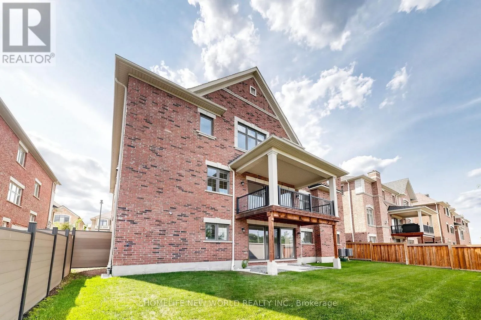 62 RIDGEPOINT ROAD