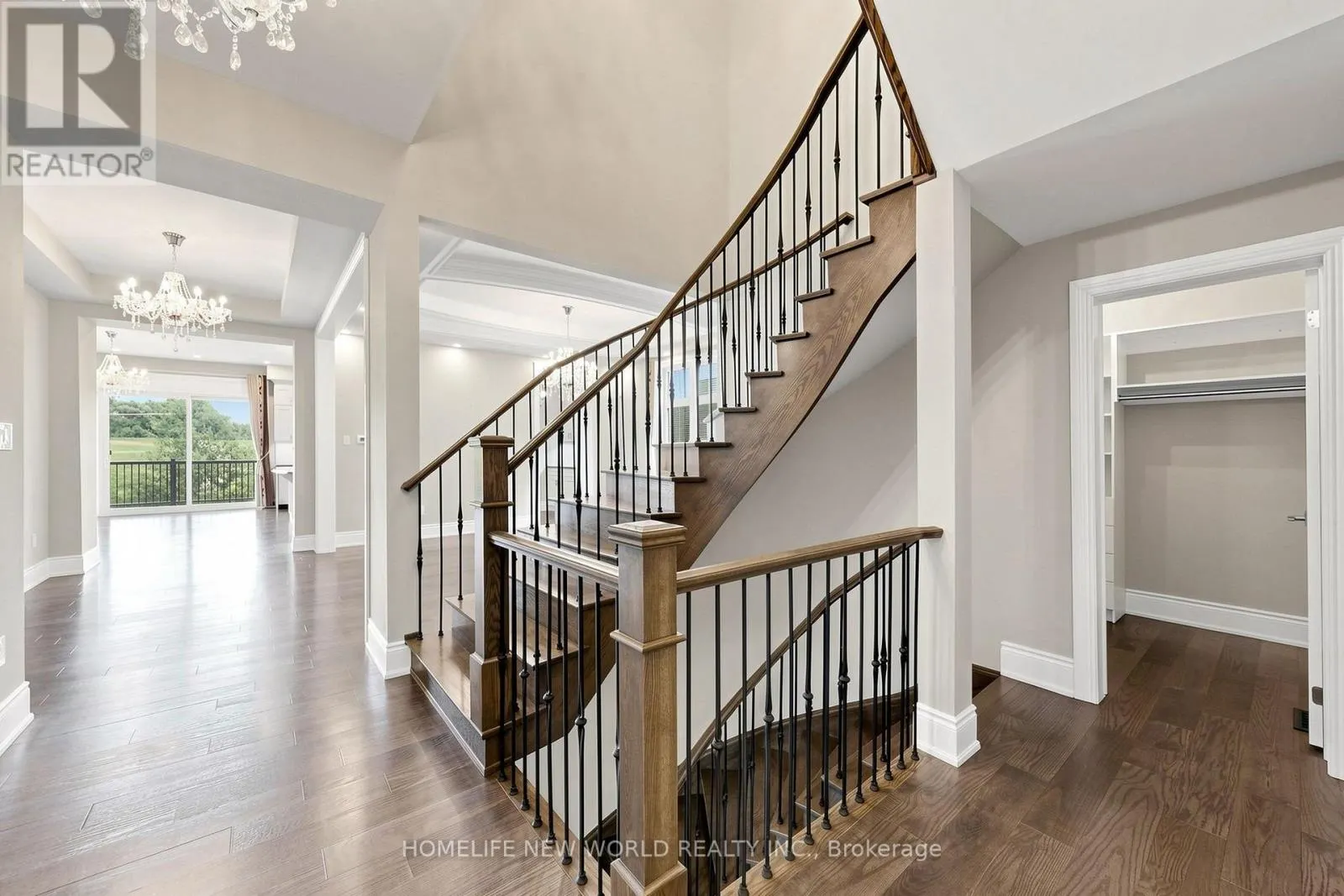 62 RIDGEPOINT ROAD