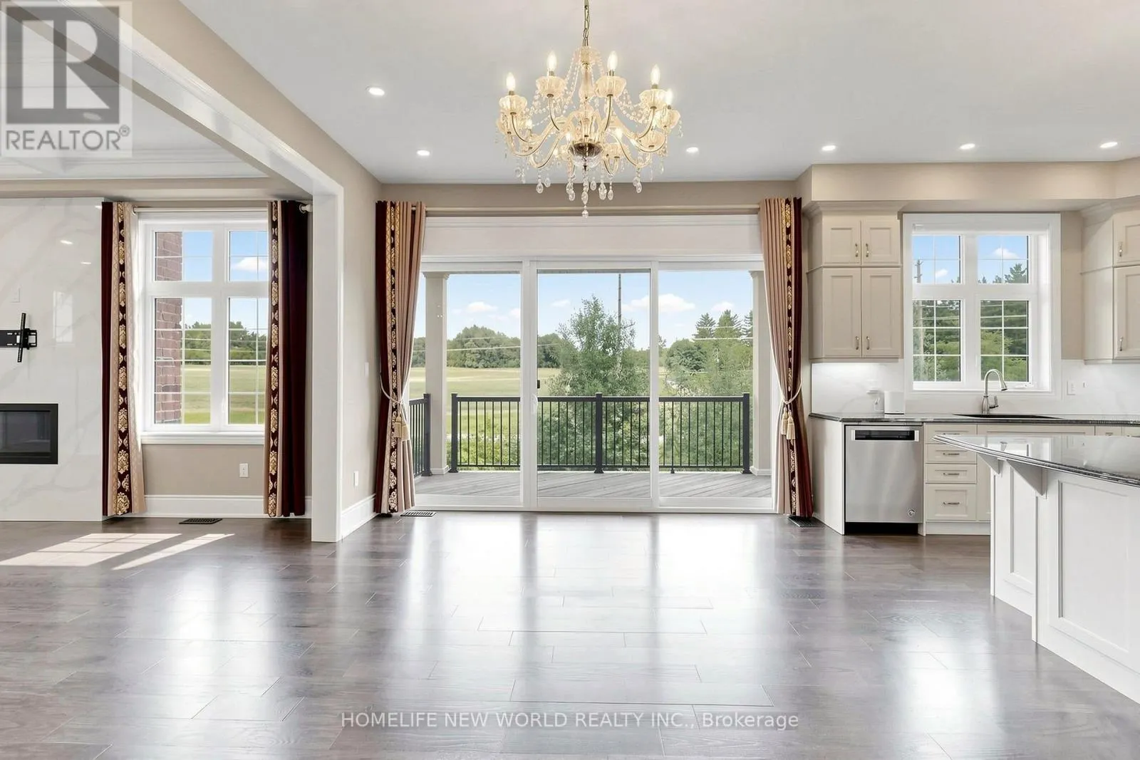 62 RIDGEPOINT ROAD