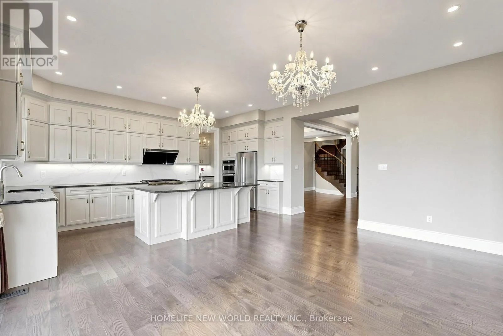 62 RIDGEPOINT ROAD