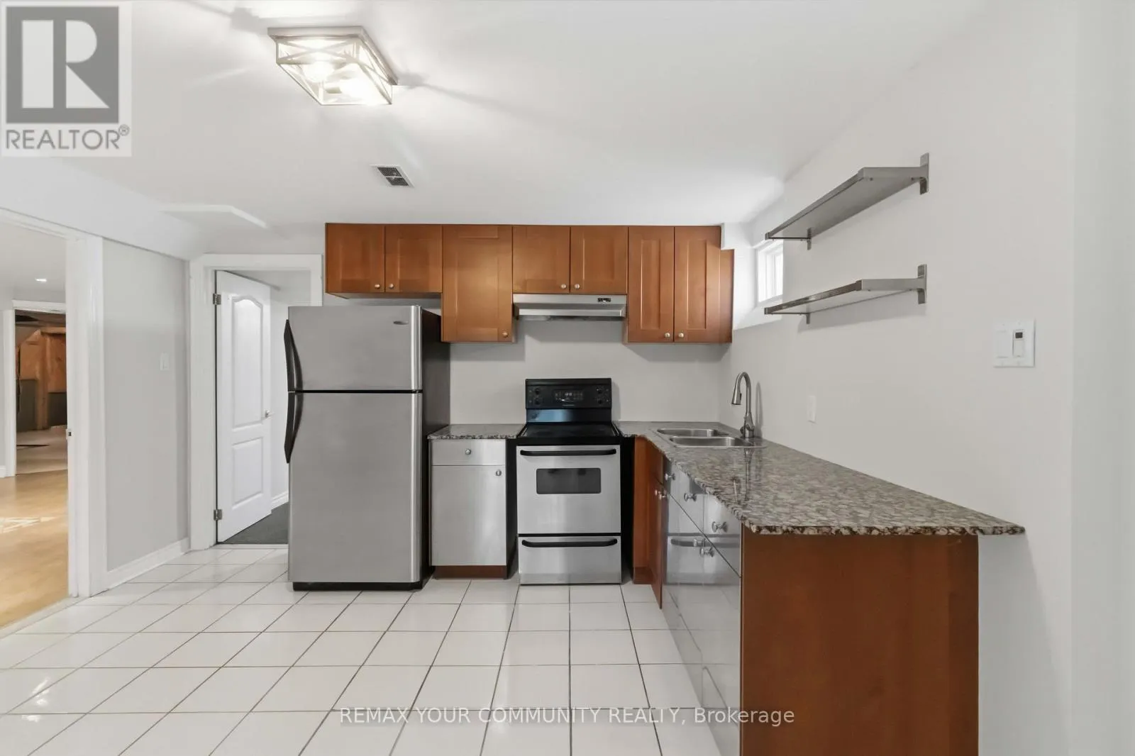 171 LANGTRY PLACE