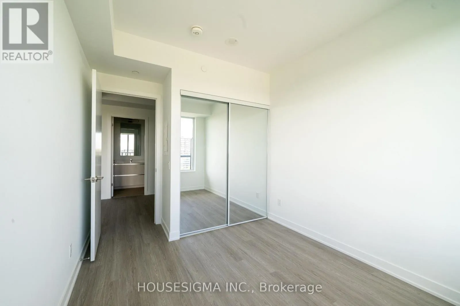 820 - 8188 YONGE STREET