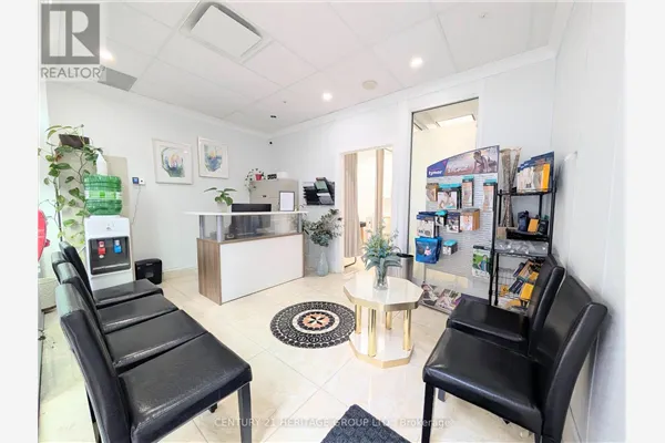 2 - 7181 YONGE STREET
