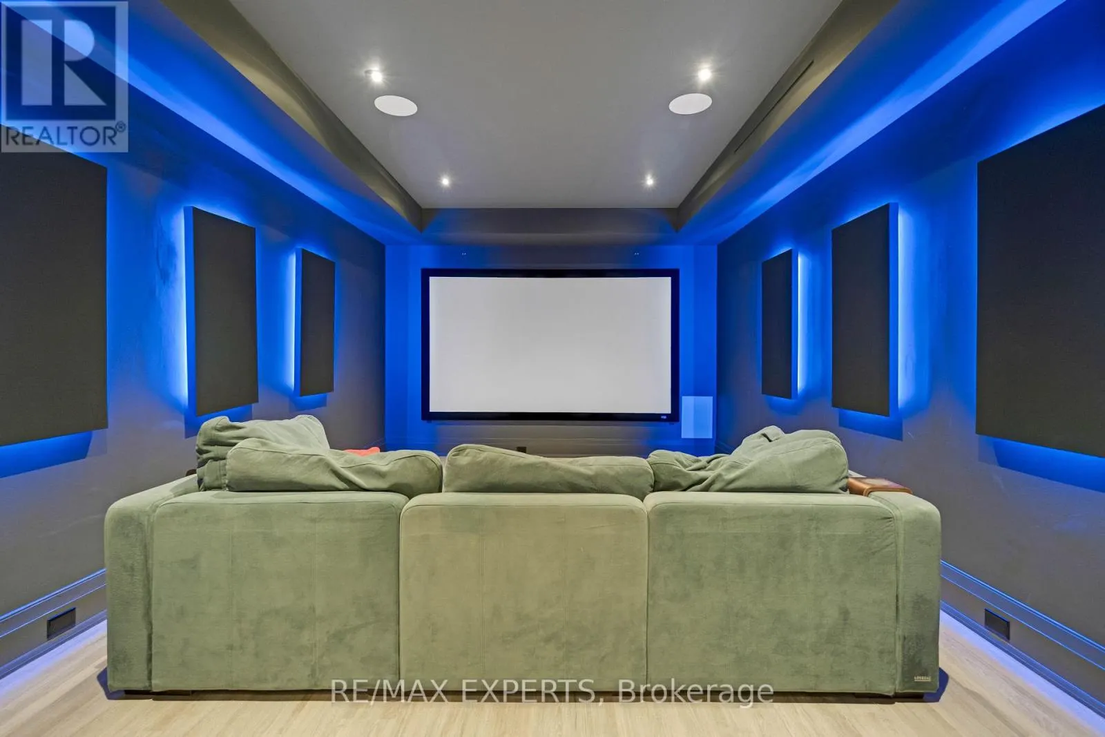 108 HOLLINGSWORTH DRIVE