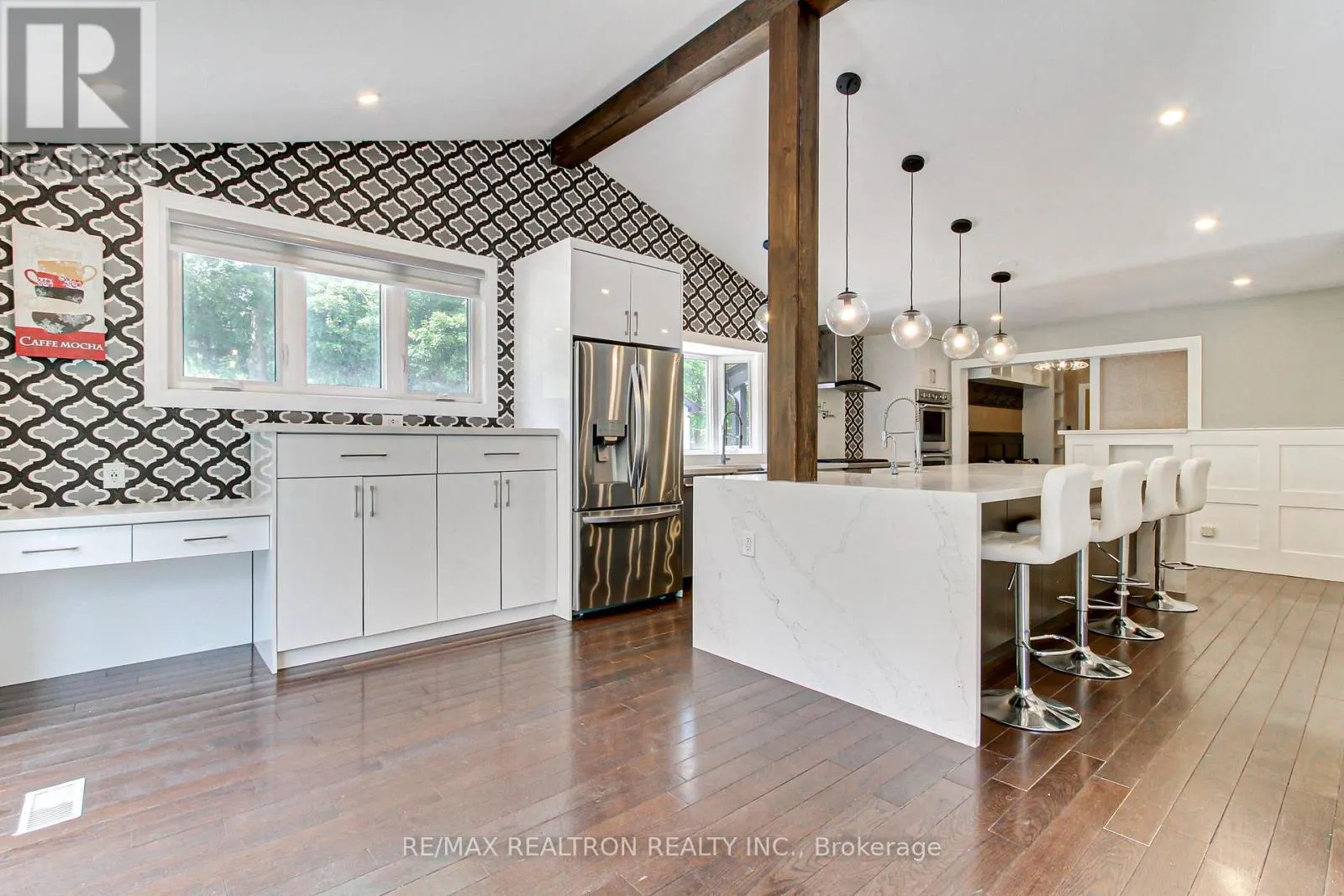 3433 MOUNT ALBERT ROAD