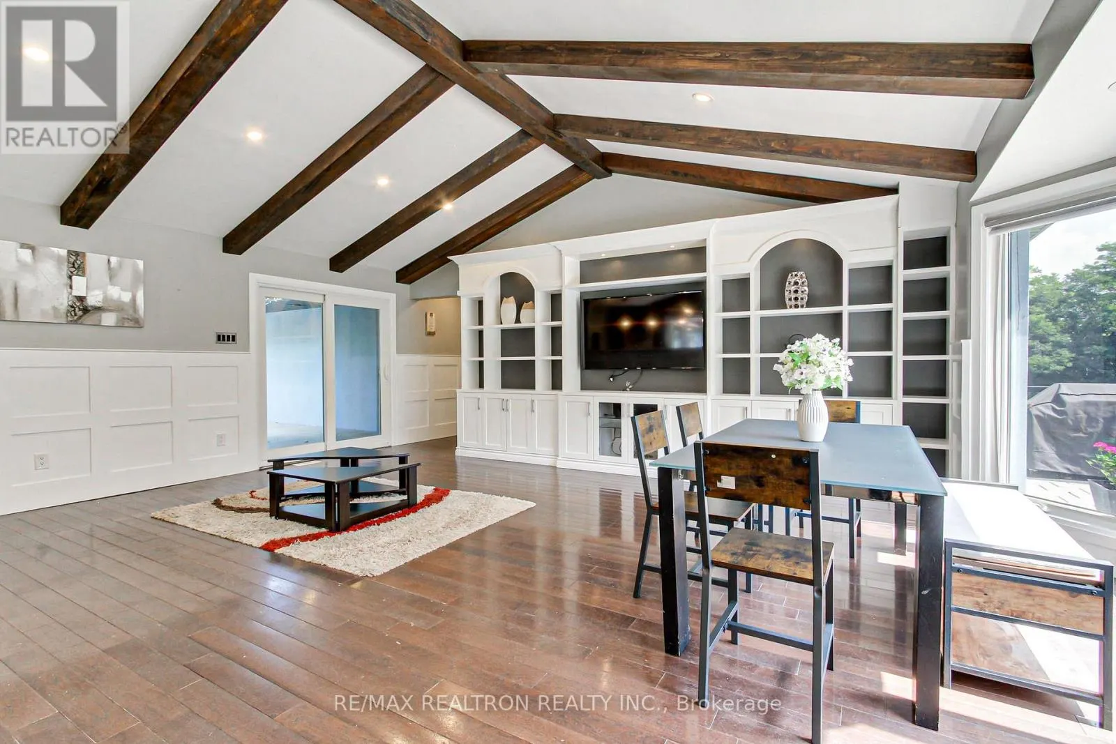 3433 MOUNT ALBERT ROAD