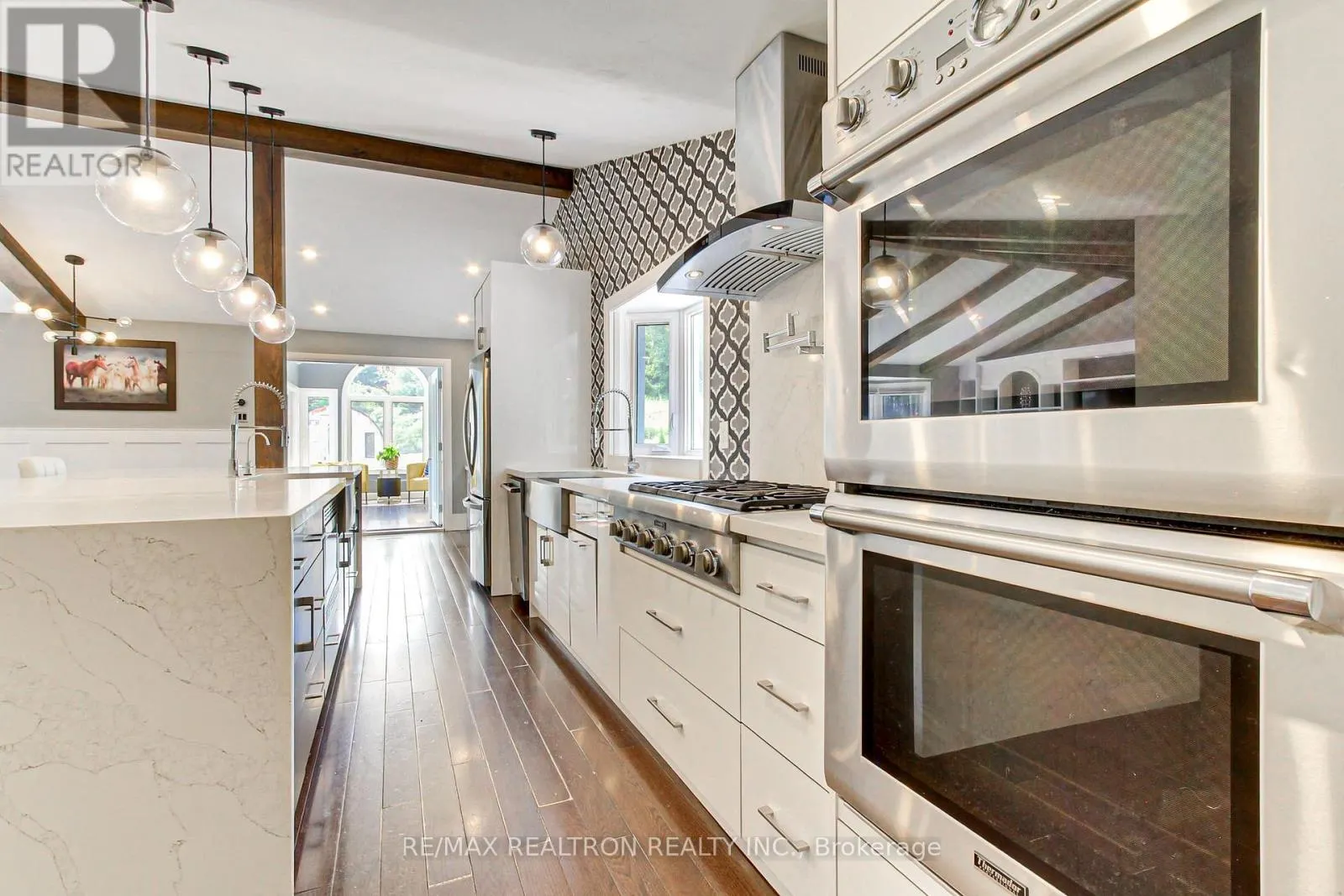3433 MOUNT ALBERT ROAD