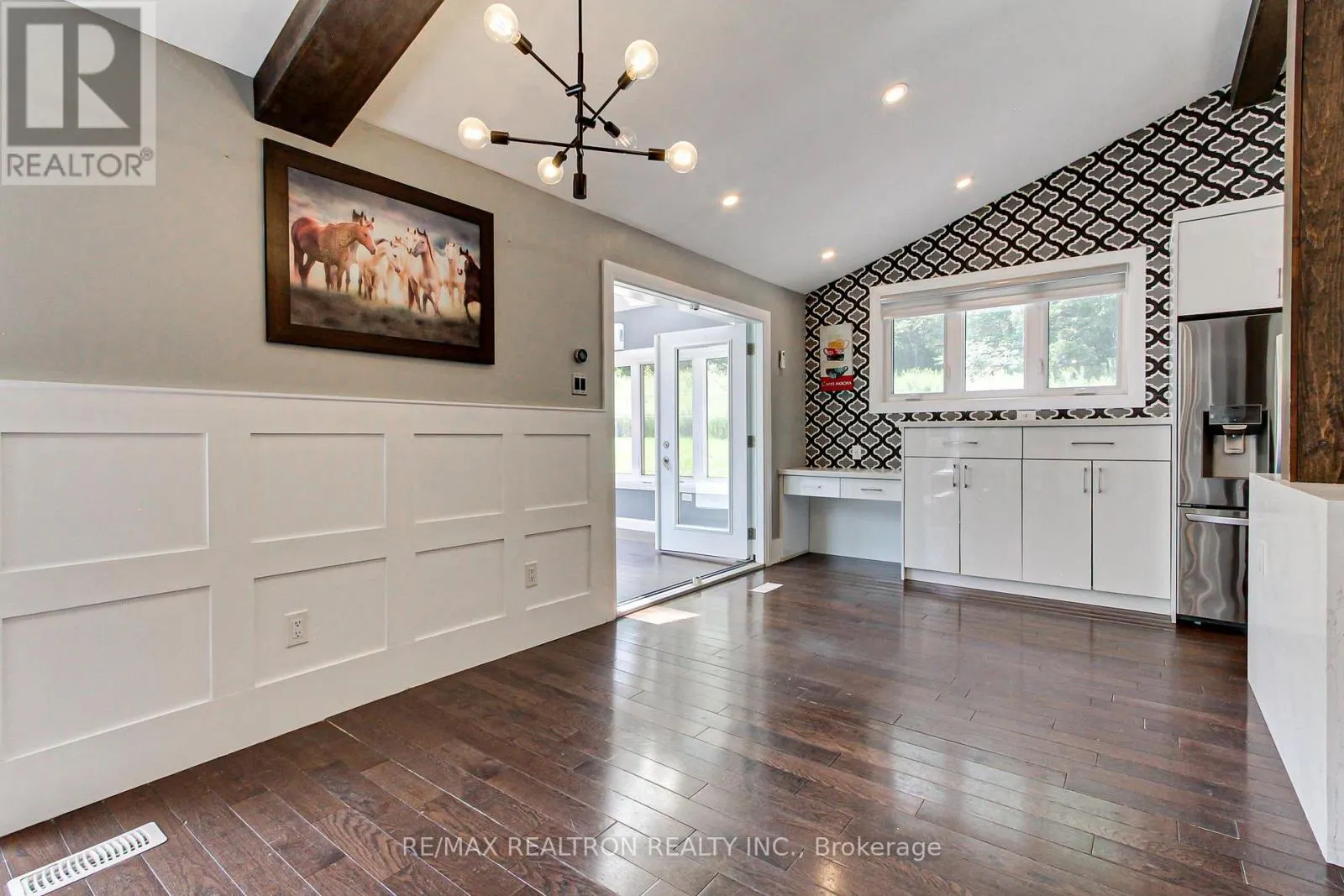 3433 MOUNT ALBERT ROAD