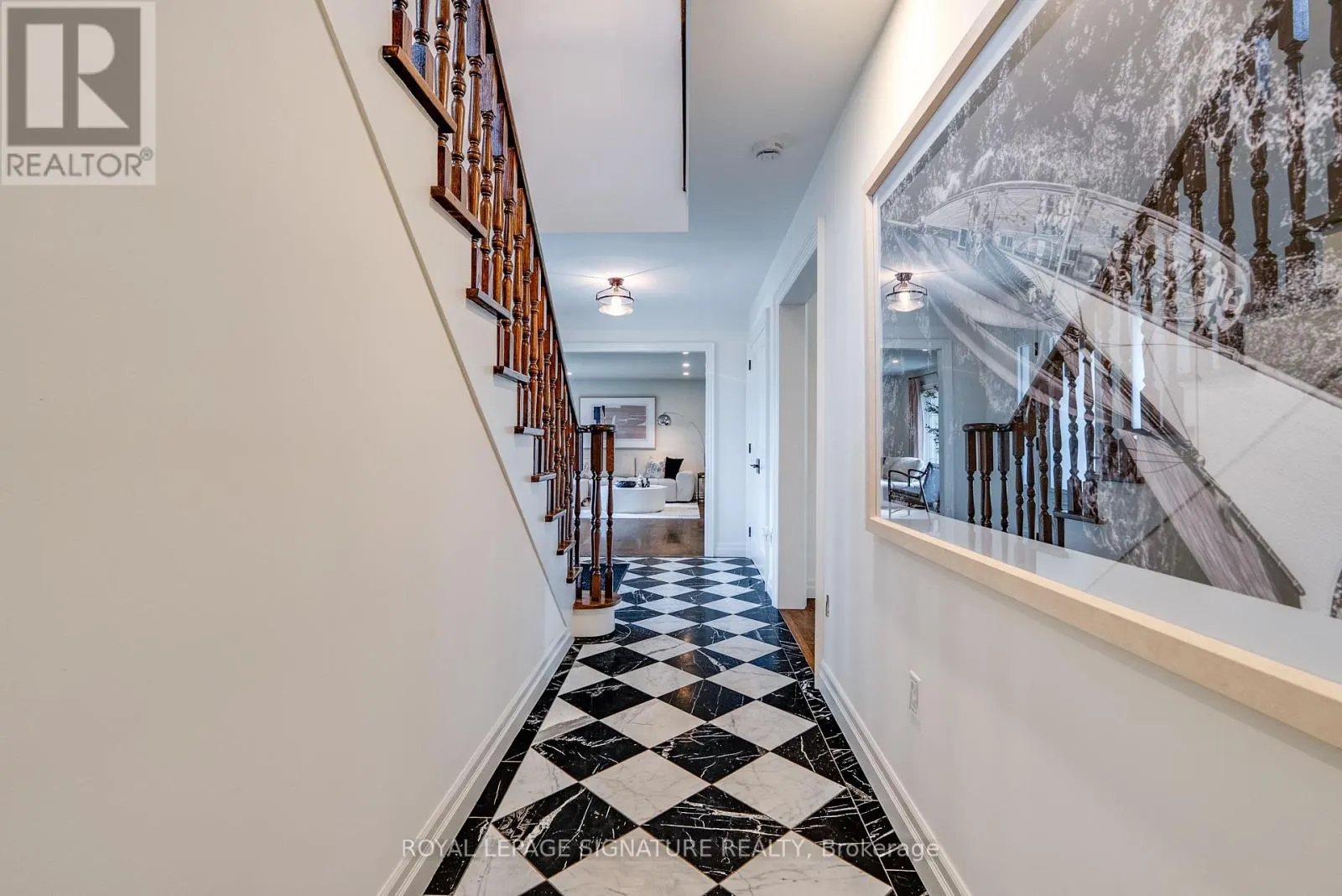 33 CAMPBELL DRIVE