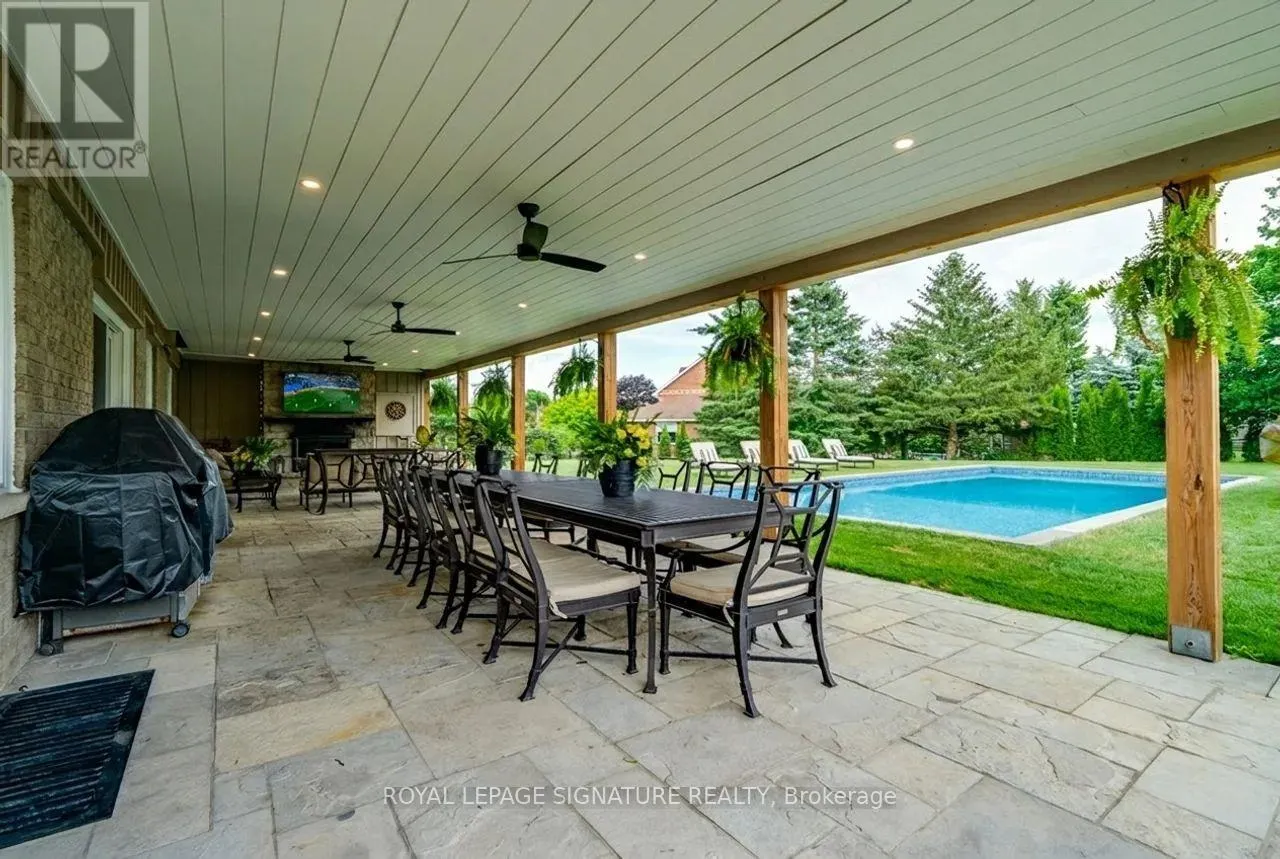 33 CAMPBELL DRIVE