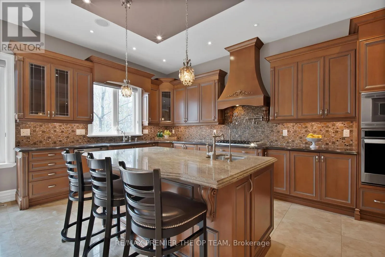 62 AUTUMN GROVE COURT