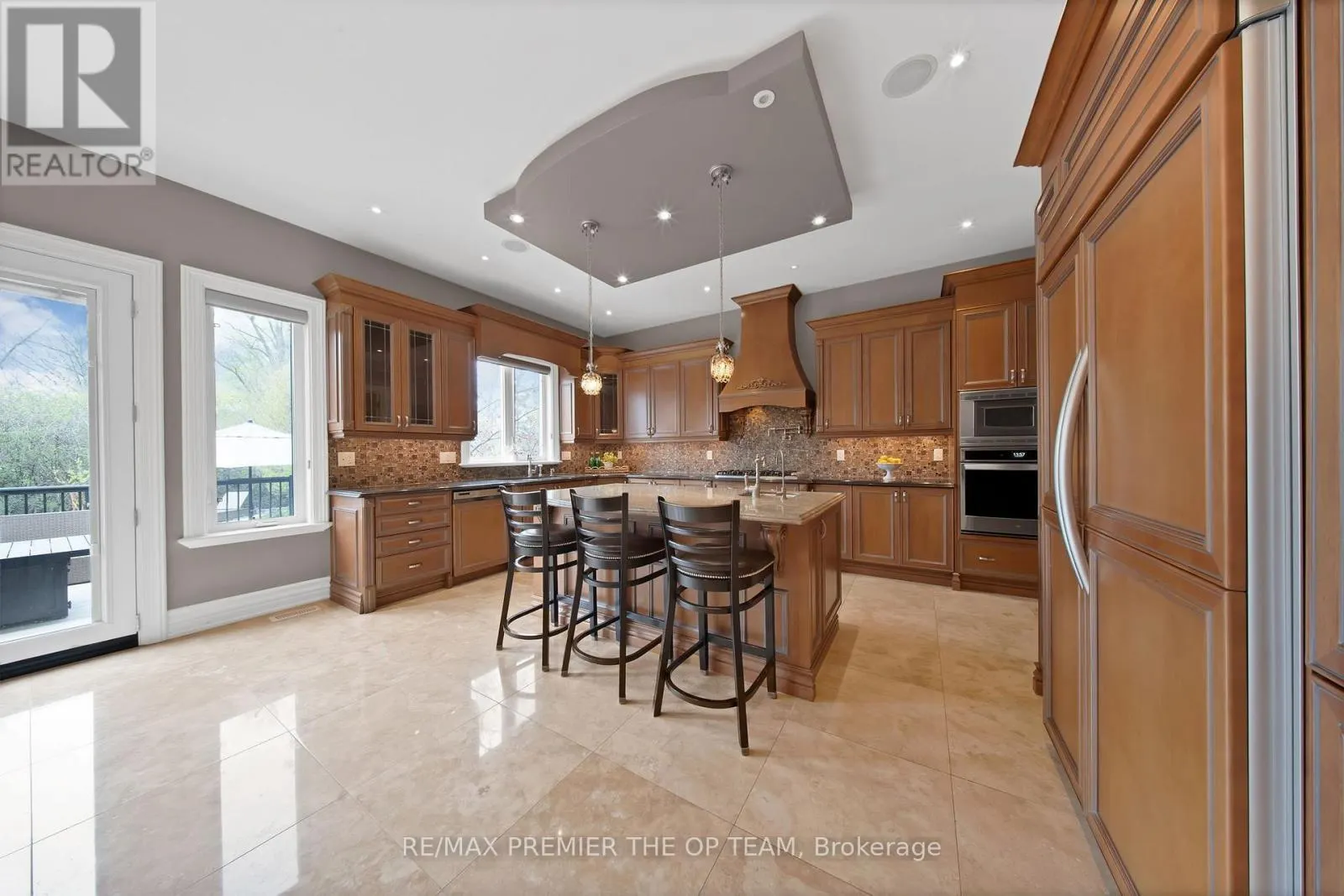 62 AUTUMN GROVE COURT