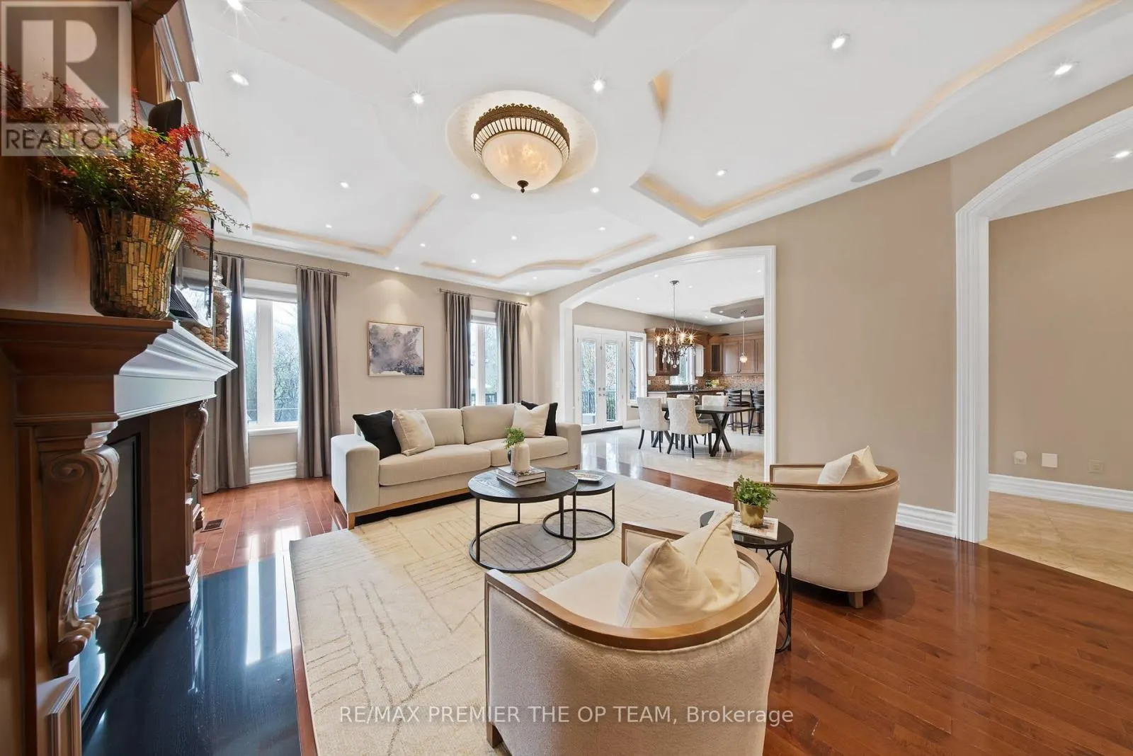 62 AUTUMN GROVE COURT