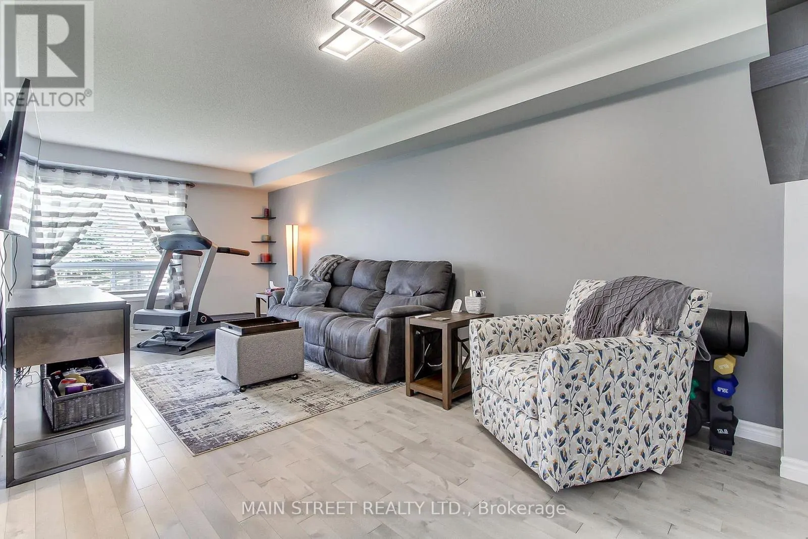 17 HIRST AVENUE