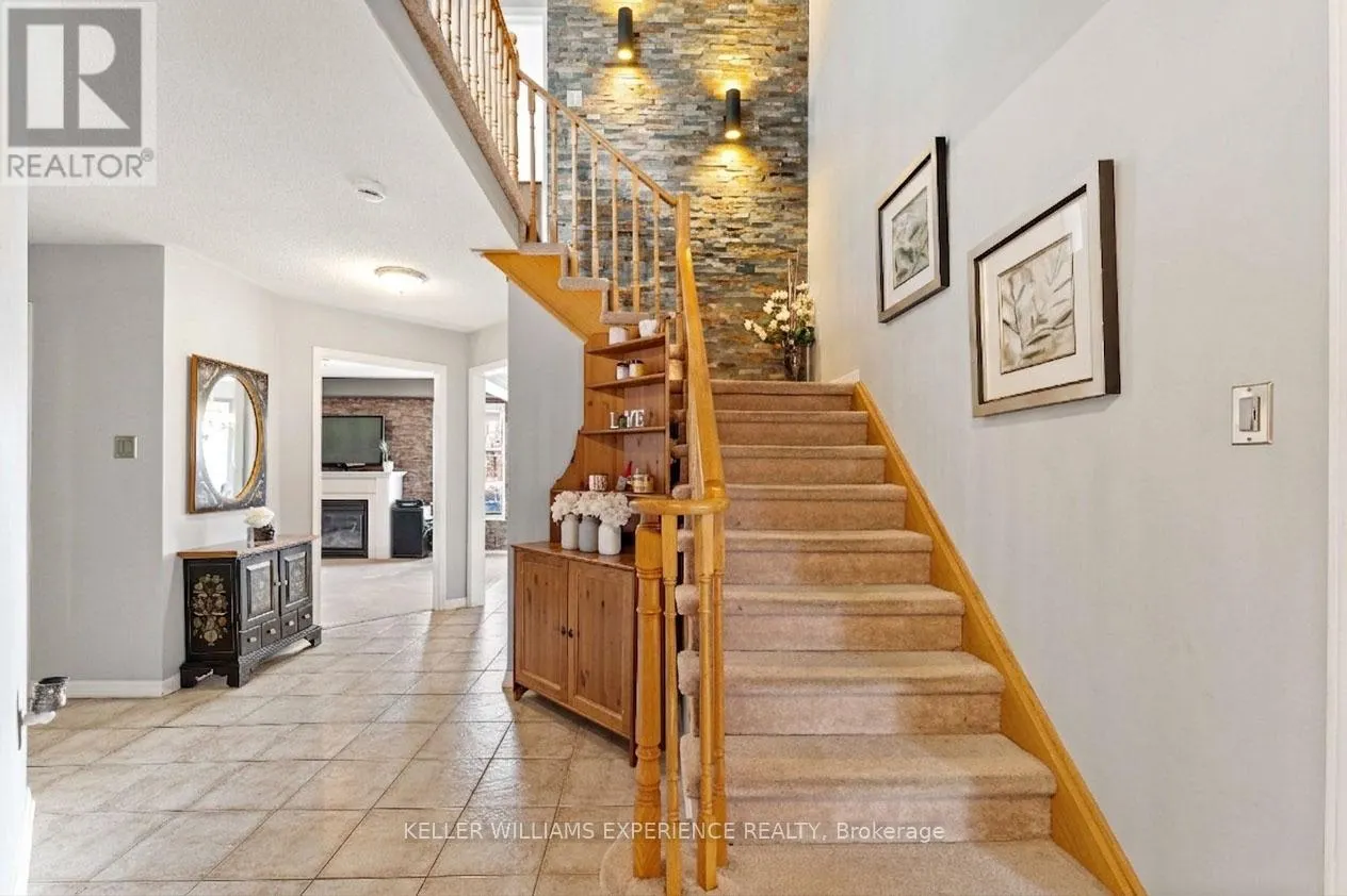 39 STONEMOUNT CRESCENT