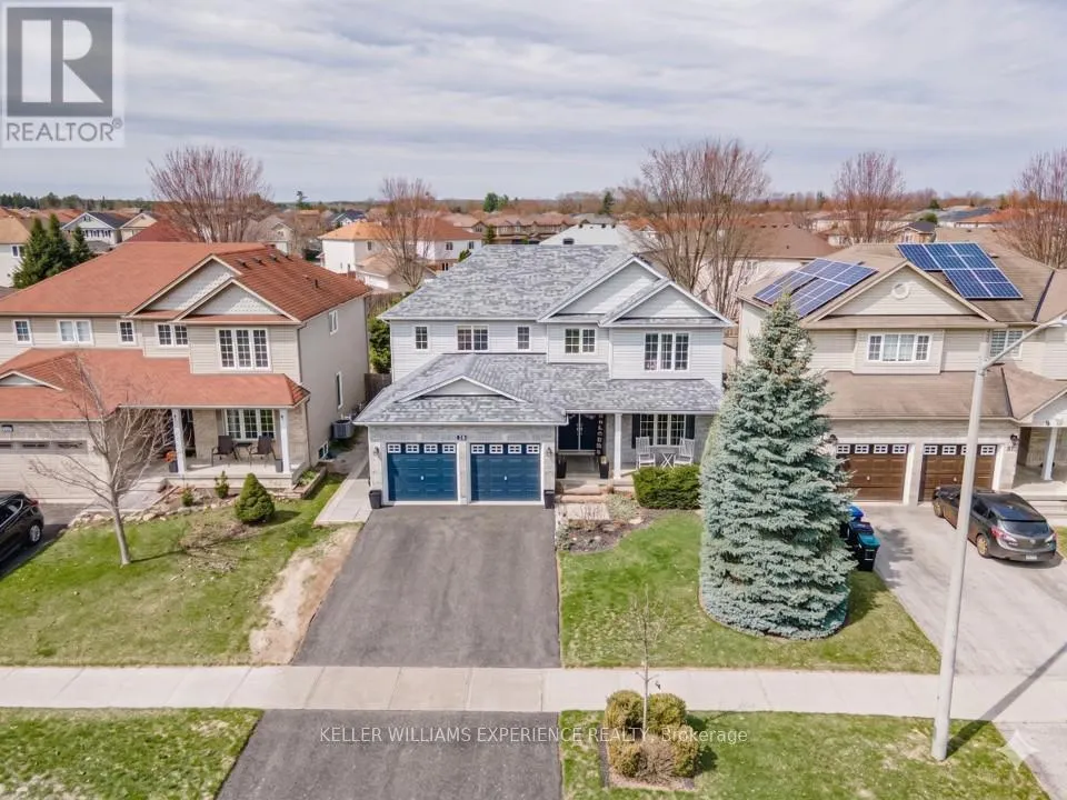 39 STONEMOUNT CRESCENT