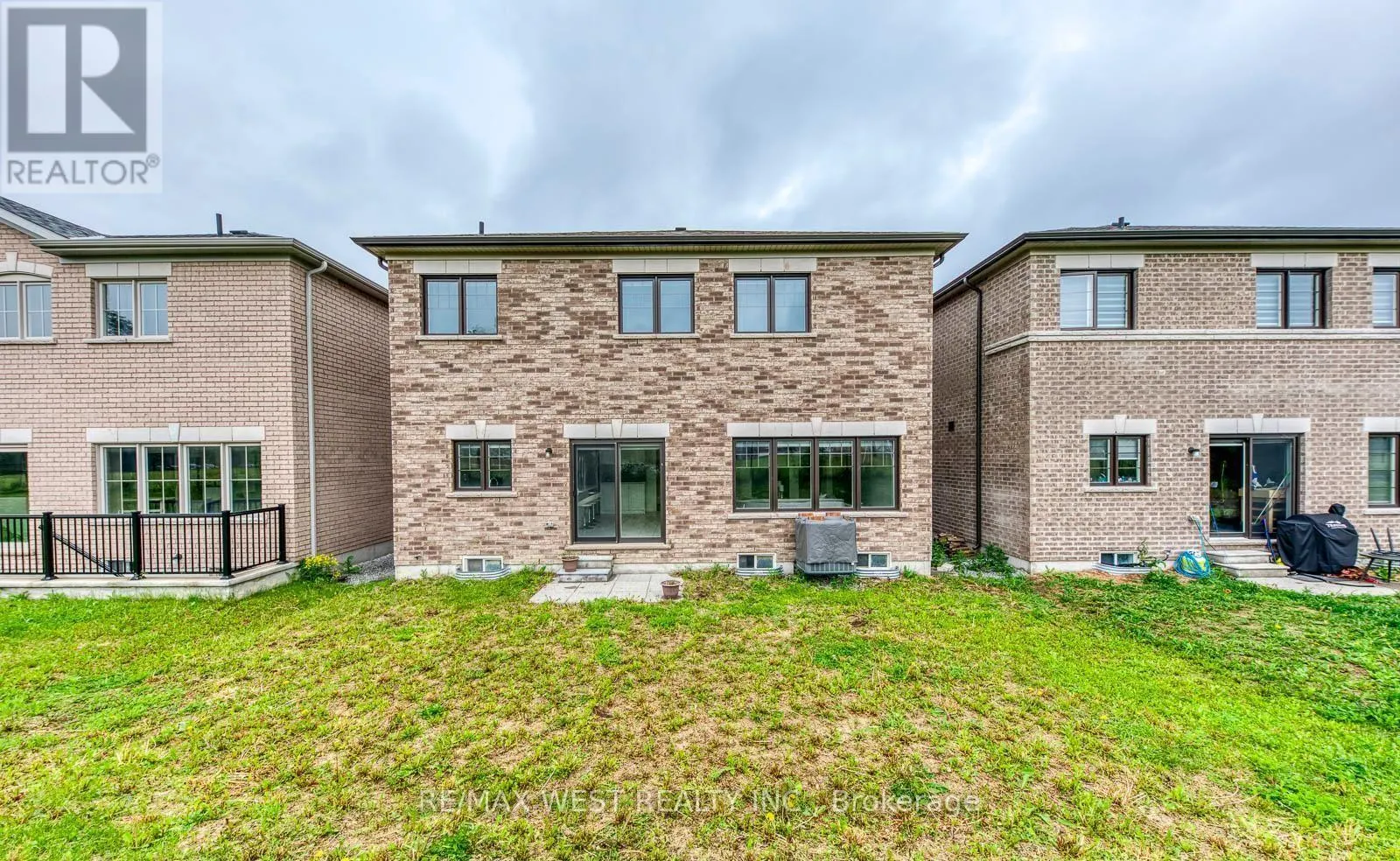 286 DANNY WHEELER BOULEVARD