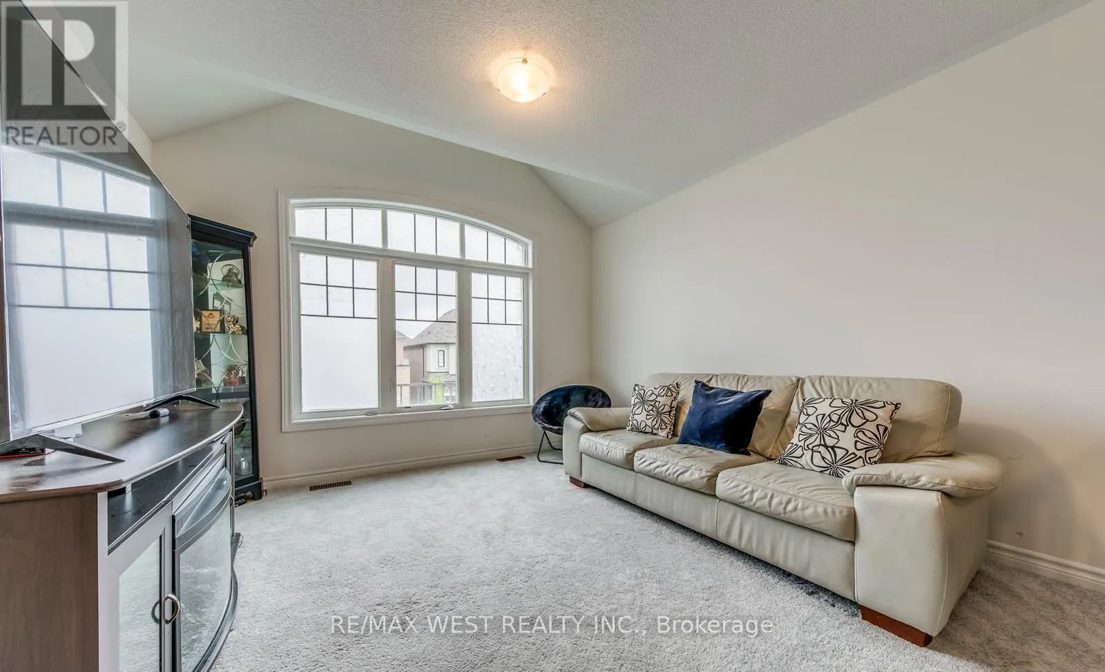 286 DANNY WHEELER BOULEVARD