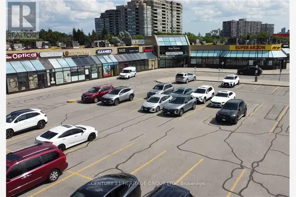 208 - 9737 YONGE STREET