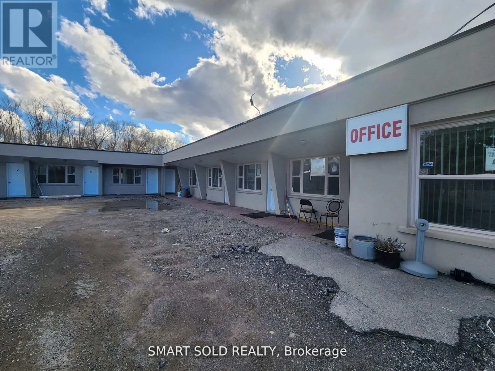 20590 HWY 11