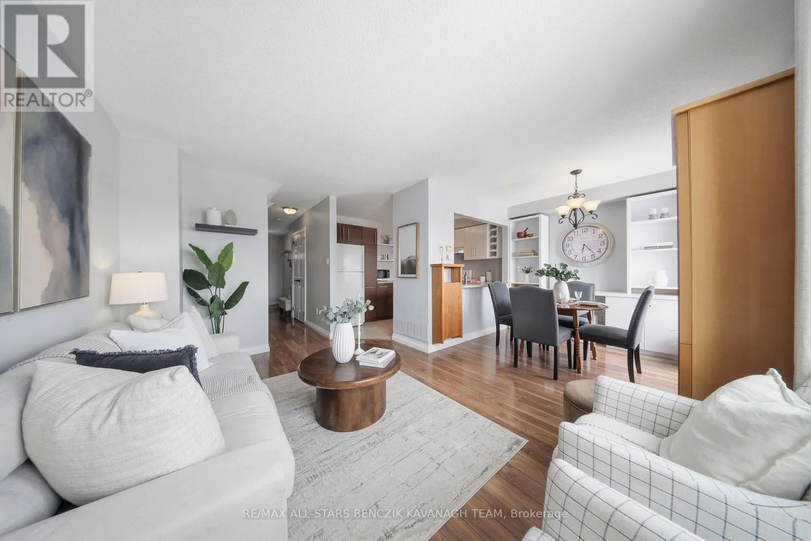 103 LORNE STREET