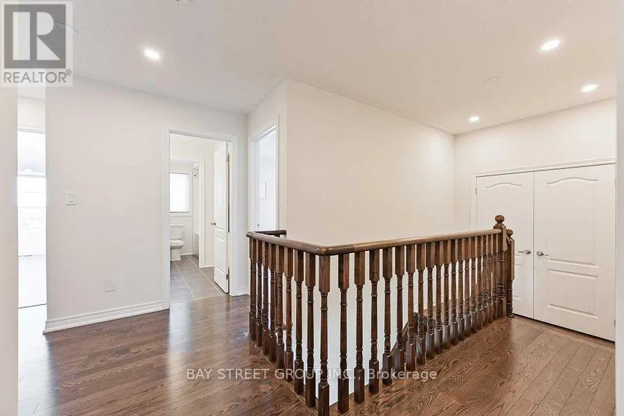 44 CLARA MAY AVENUE