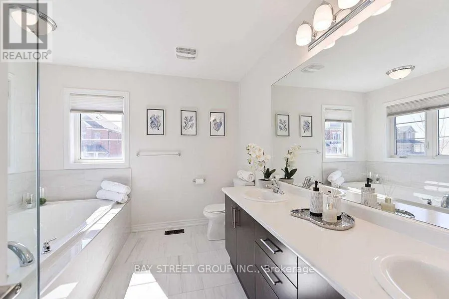 44 CLARA MAY AVENUE