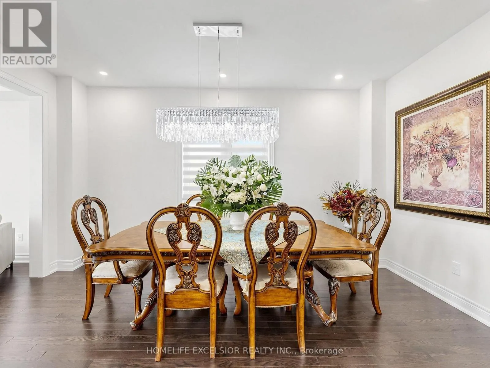 5 MANOR HAMPTON STREET