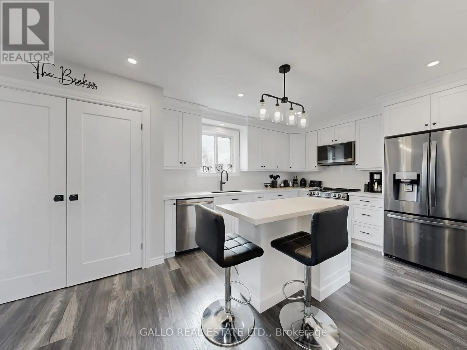 630 HIGHLAND CRESCENT
