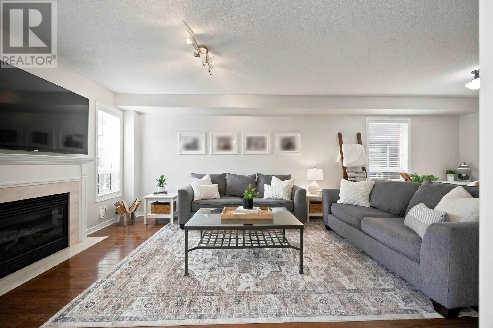16 BOLSTER LANE