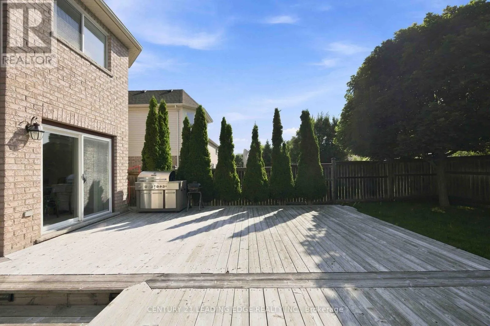 16 BOLSTER LANE