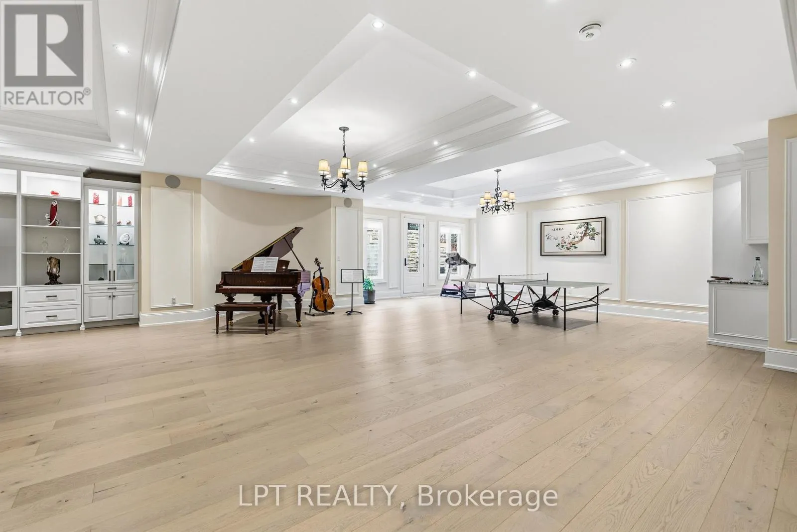 256 PATRICIA DRIVE