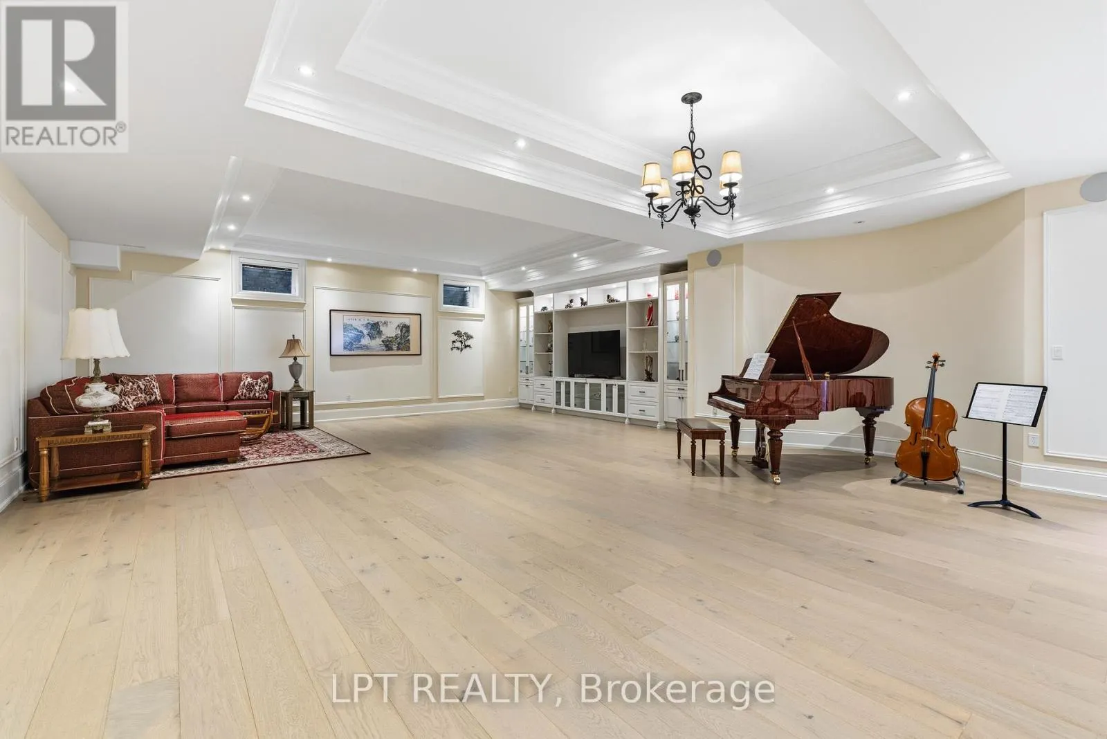 256 PATRICIA DRIVE