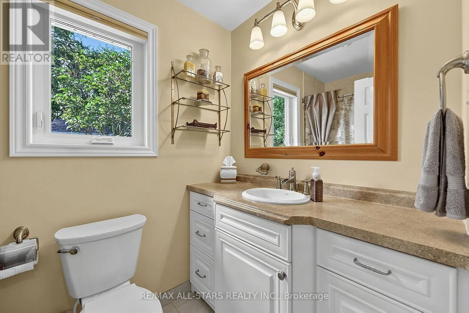 117 RIVERGLEN DRIVE