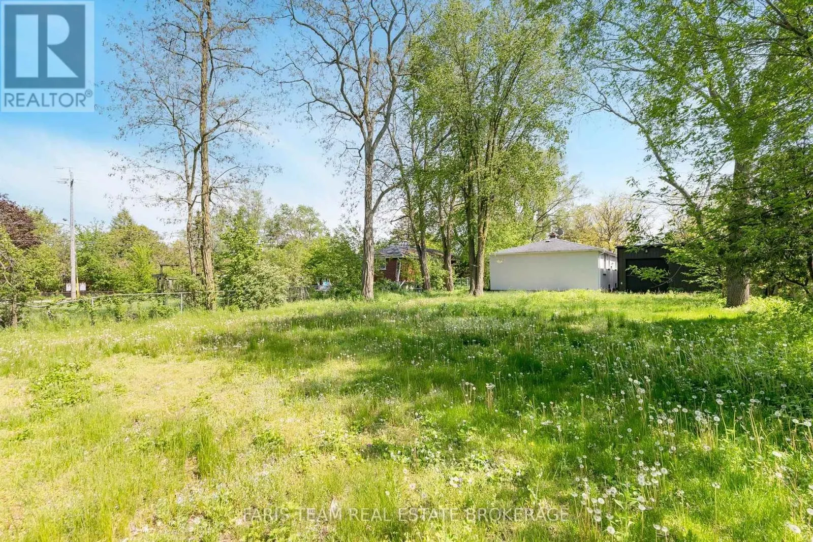 136 ORIOLE DRIVE