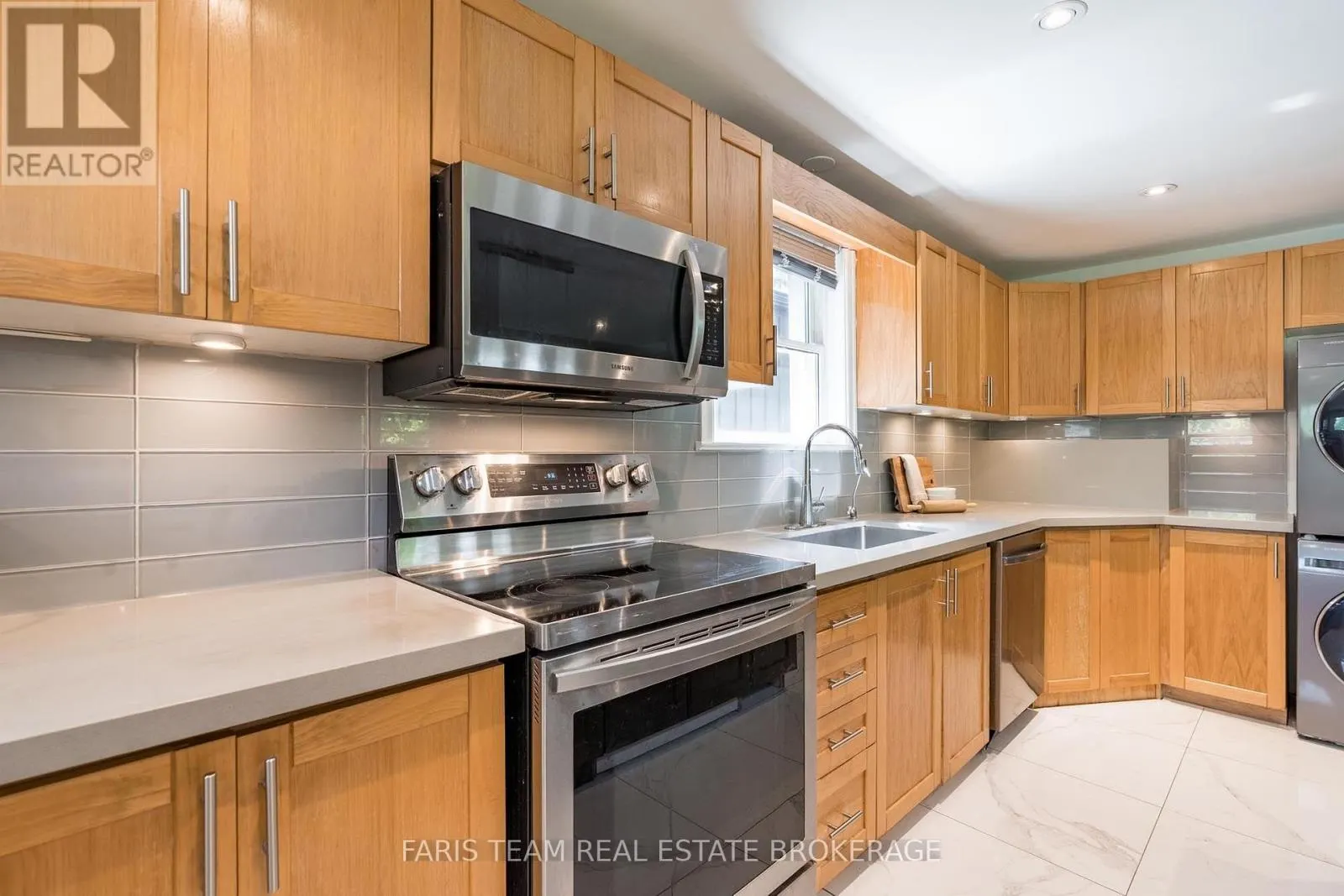 136 ORIOLE DRIVE