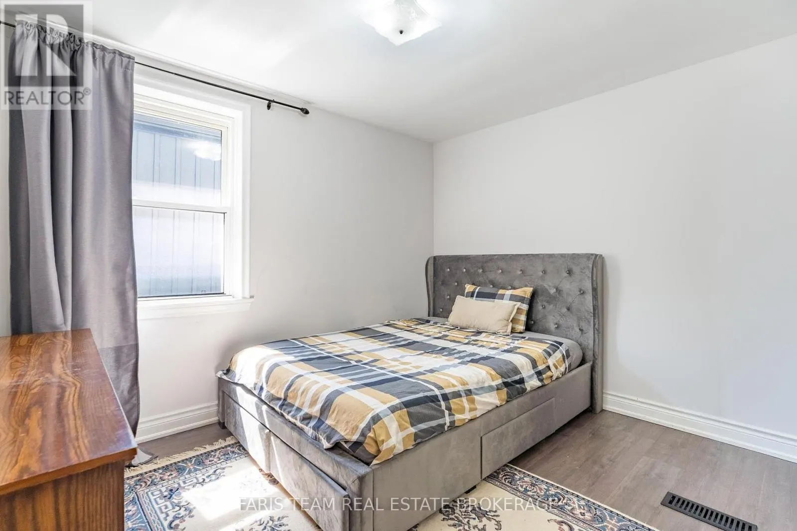 136 ORIOLE DRIVE