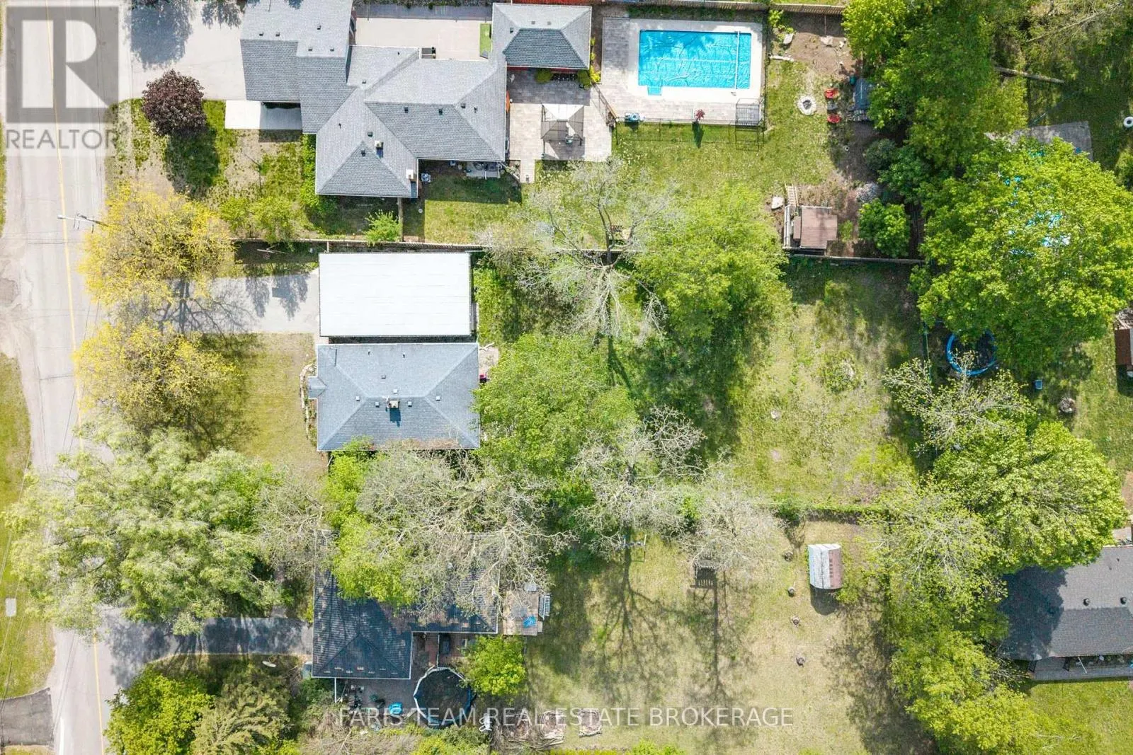 136 ORIOLE DRIVE