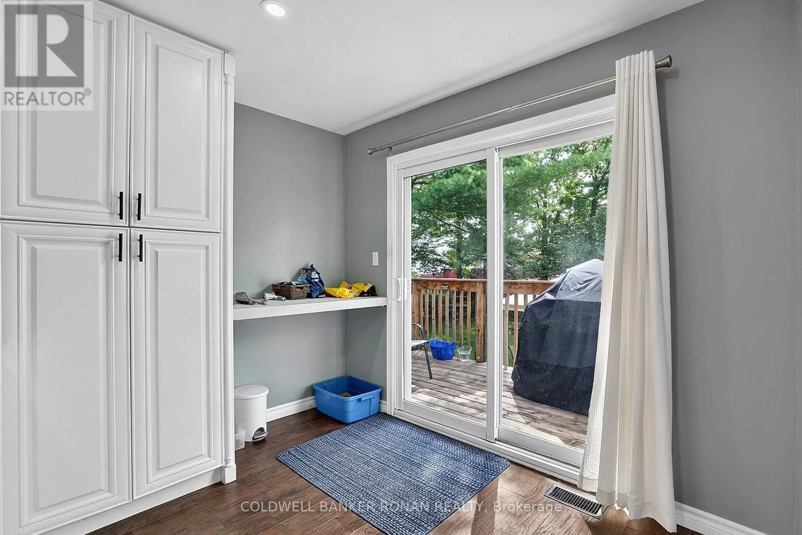 8 MCCARTHY CRESCENT