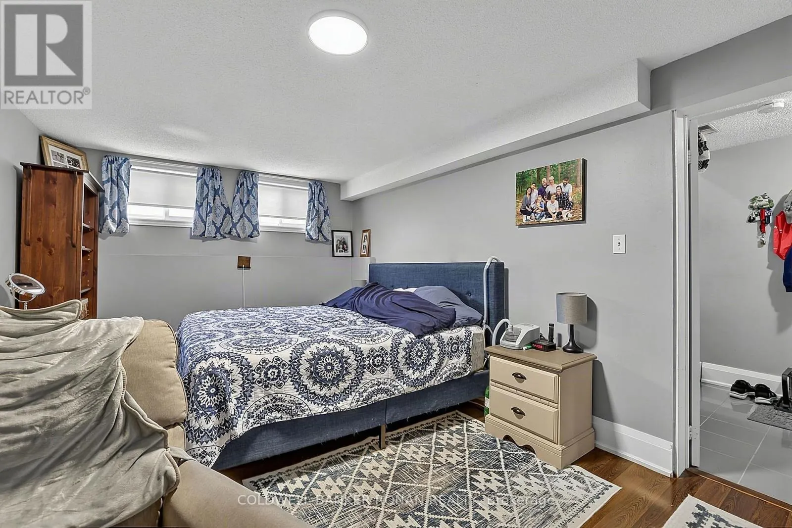 8 MCCARTHY CRESCENT