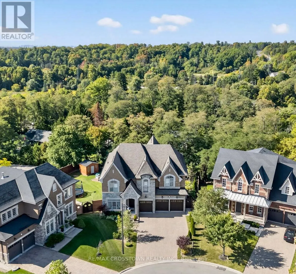 10 ANNSLEYWOOD COURT