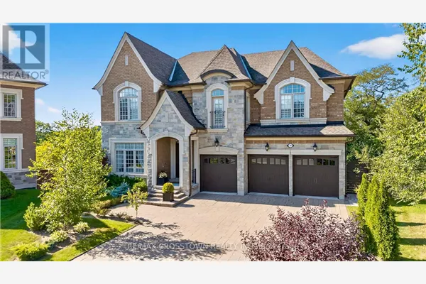 10 ANNSLEYWOOD COURT