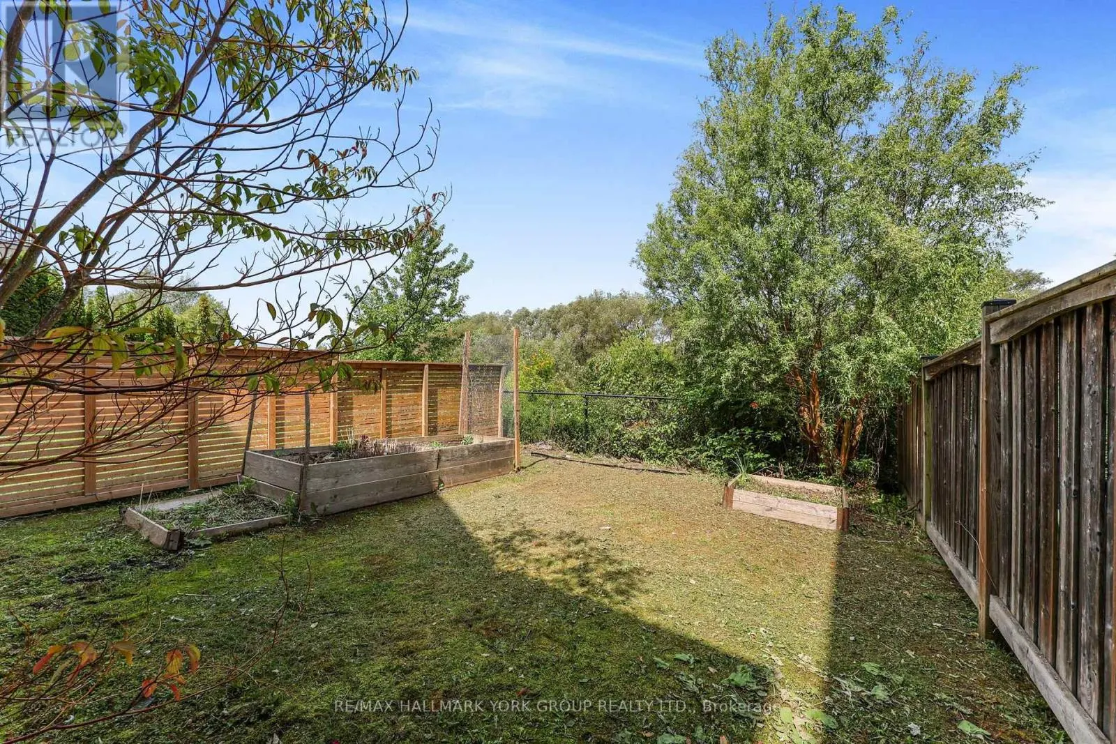 36 ALEX CAMPBELL CRESCENT