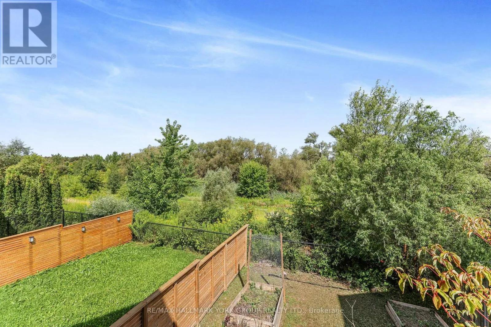 36 ALEX CAMPBELL CRESCENT