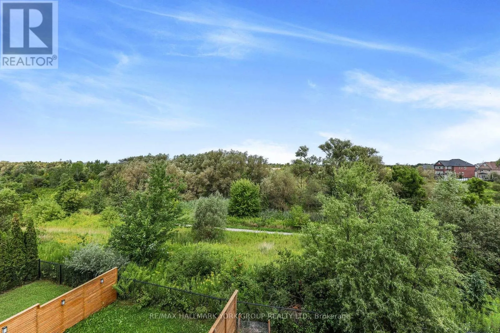 36 ALEX CAMPBELL CRESCENT
