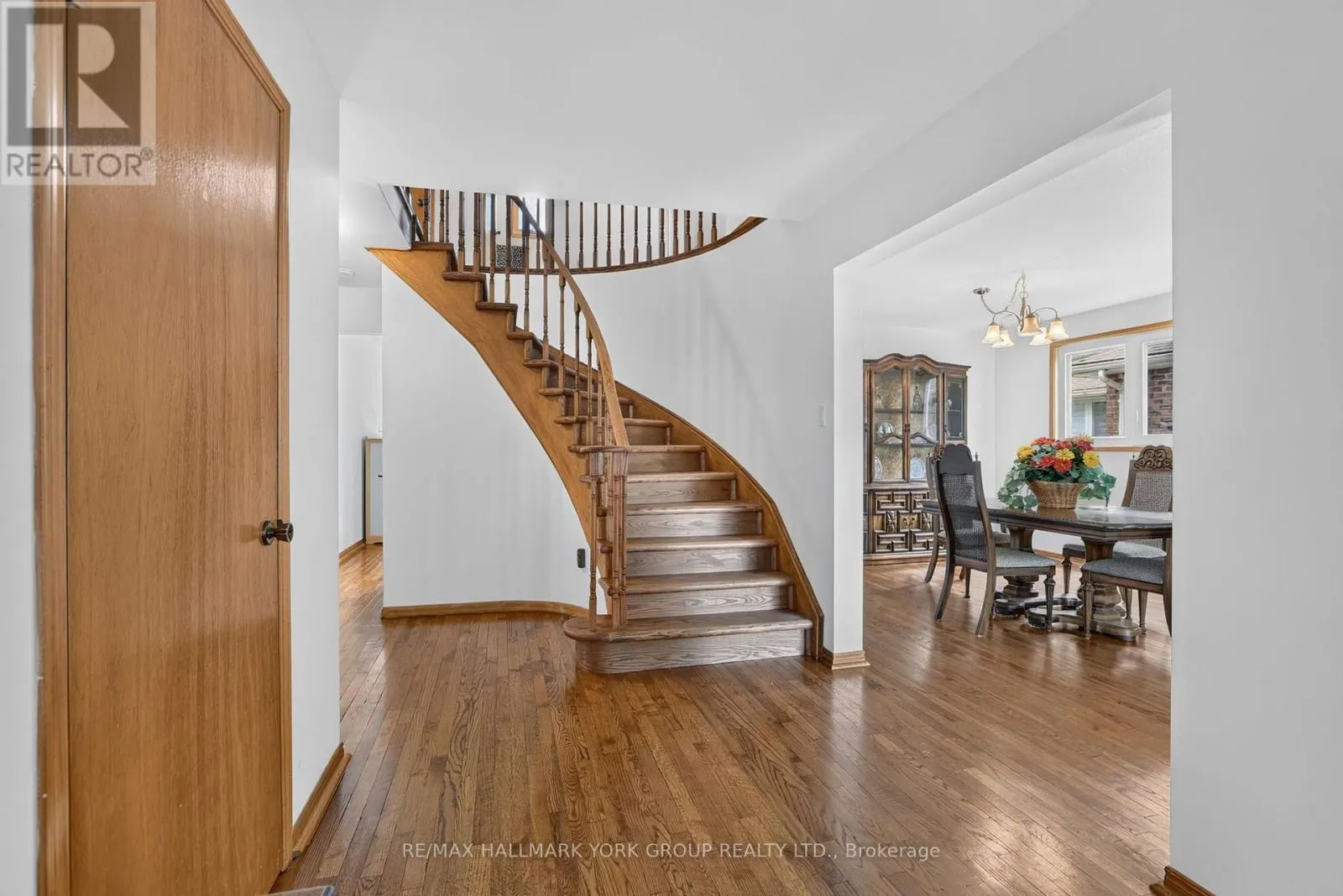 59 RIVERGLEN DRIVE