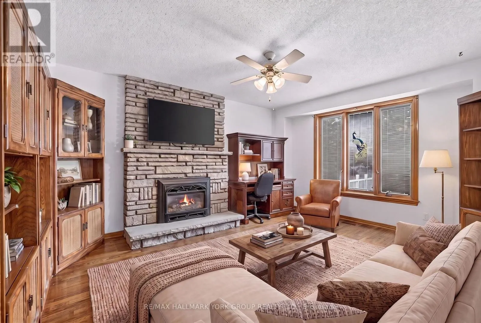 59 RIVERGLEN DRIVE