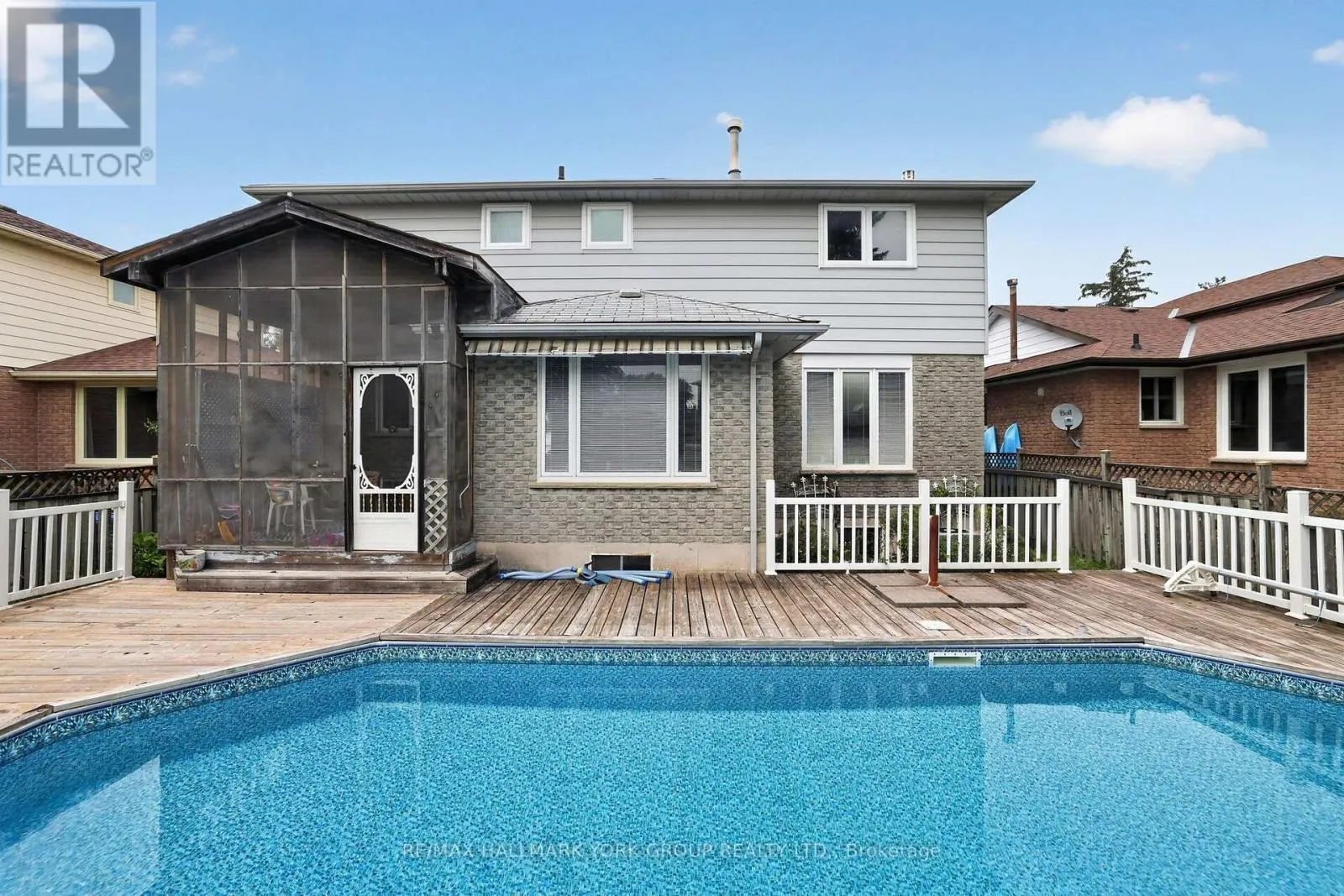 59 RIVERGLEN DRIVE