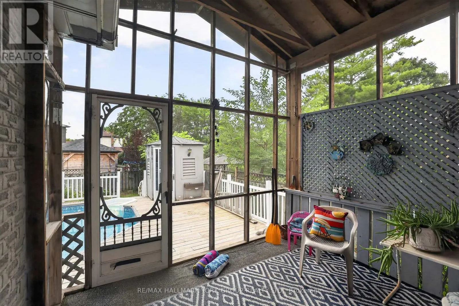 59 RIVERGLEN DRIVE