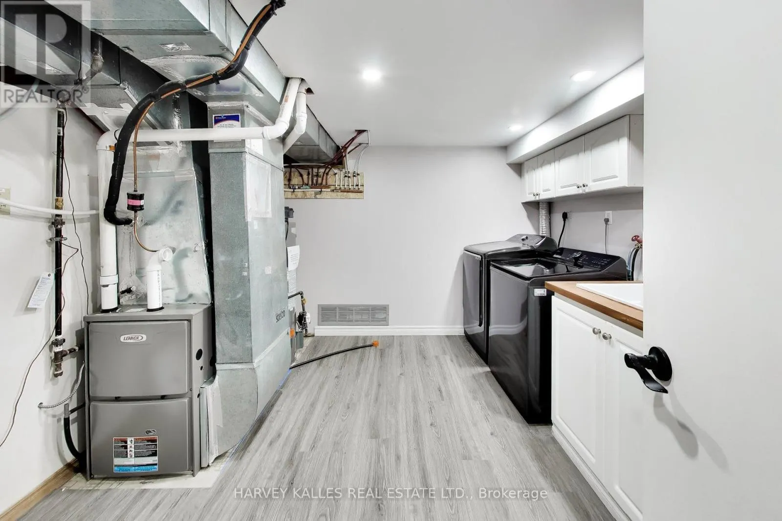 148 SAND ROAD